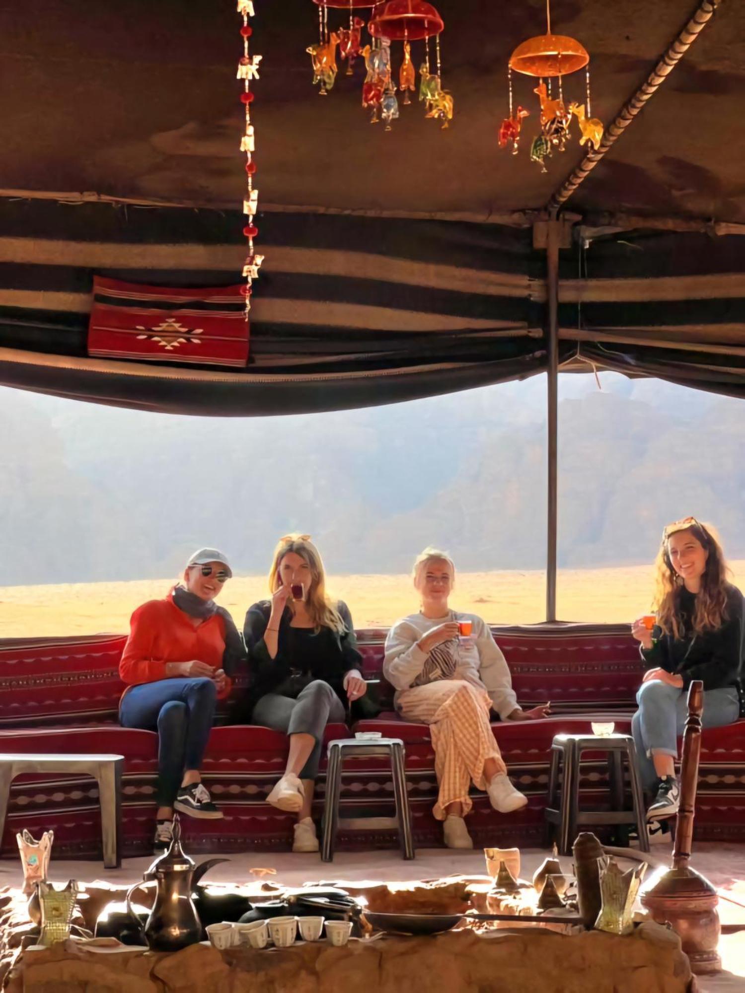 Rum Royal Flower Luxury Camp Ουάντι Ραμ Εξωτερικό φωτογραφία