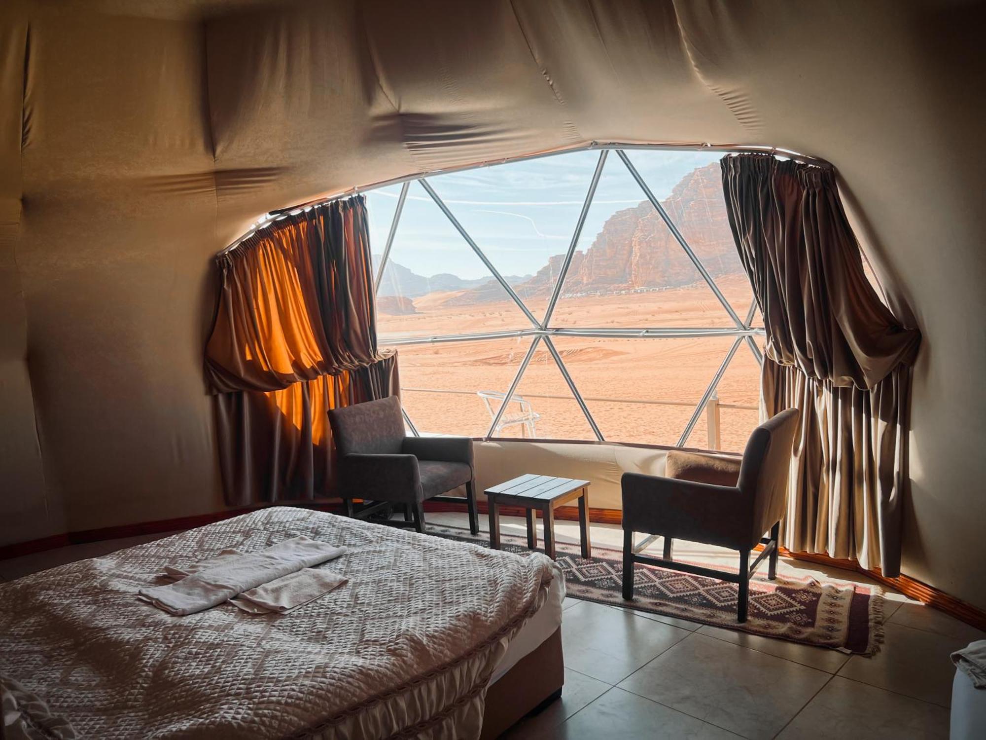 Rum Royal Flower Luxury Camp Ουάντι Ραμ Εξωτερικό φωτογραφία