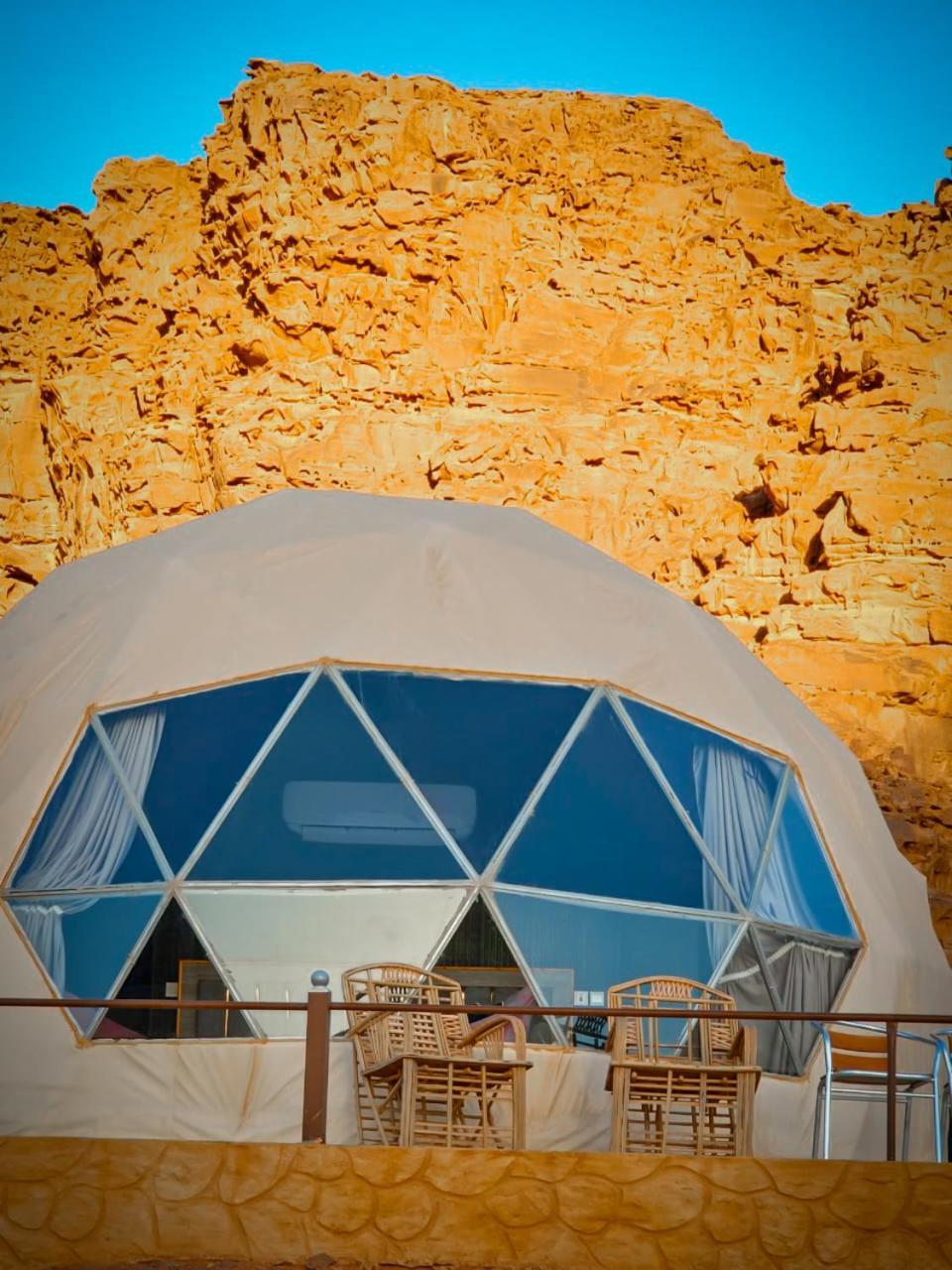 Rum Royal Flower Luxury Camp Ουάντι Ραμ Εξωτερικό φωτογραφία